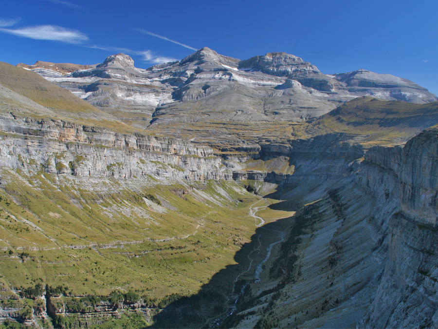 entorno natural del valle de ordesa